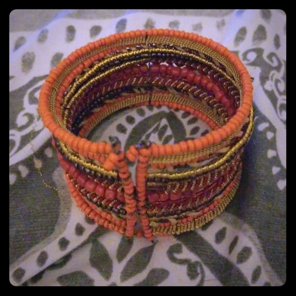 Beaded bracelet